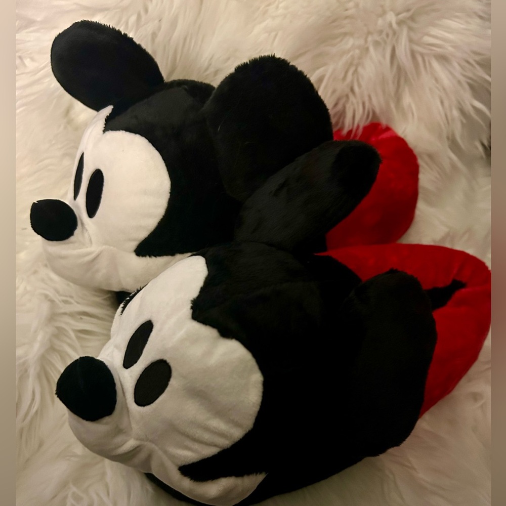 Men's Disney 100 Mickey Mouse Matching Family Slippers - Red 10-13 NWOT